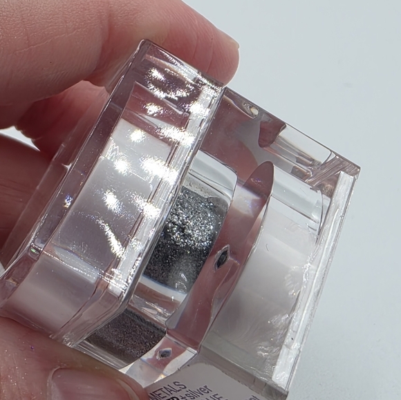 LIT Cosmetics Smolder + Silver Metals Glitter Eyeshadow - Picture 3 of 4